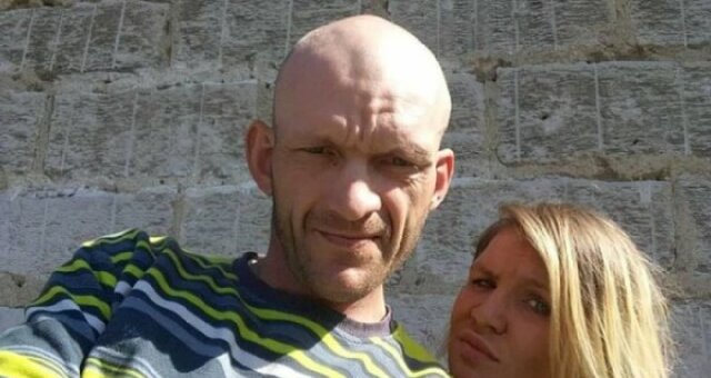 Rysiek "Szczena" Dąbrowski, Asia Wielocha