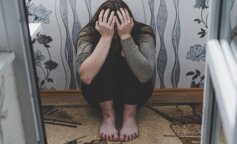 "Przyjaciółka zaprosiła mnie na ślub, a potem poszła do urzędu stanu cywilnego beze mnie: czyn, który sprawił, że zmieniłam poglądy na przyjaźń"