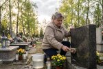 grób rodziców jeżdżę