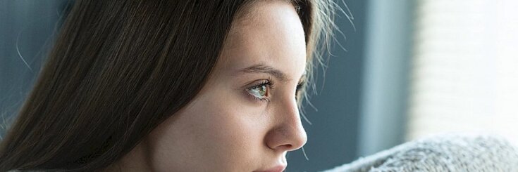Anna miała kupić sukienkę na pokaz przedmałżeński córki. Ale po drodze otrzymała telefon od siostry, która pilnie potrzebowała pieniędzy