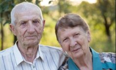 "Od trzech lat spotykam się z samotnym mężczyzną. Michał oświadczył mi się i chce, żebym z nim zamieszkała"