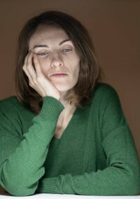 „A potem wydarzyło się coś romantycznego. W wieku 45 lat zakochałam się w mężczyźnie starszym o 14 lat. Ale najdziwniejsze – moja ciąża.” Z życia