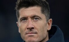 Robert Lewandowski zaprezentował swoje ciało bez koszulki. Fani zaczęli komentować to gorące zdjecie