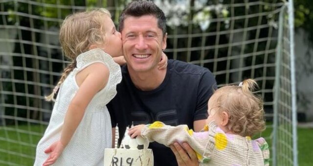 Robert Lewandowski z Klarą