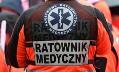 Ratownik medyczny nie zważał na kolejkę. Zabrał dziecko do gabinetu i uratował jej życie!