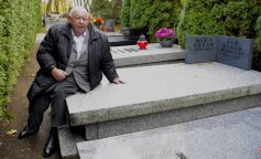 Niebywałe odkrycie na miejscu spoczynku Jerzego Urbana. “Mamo, tato, posuńcie się”