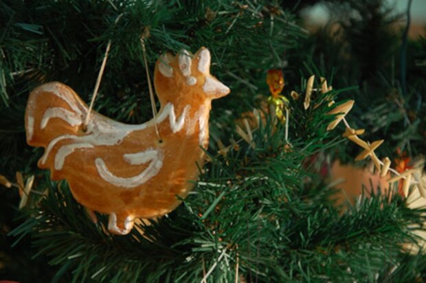 Czego nie wieszać na choince, screen youtube