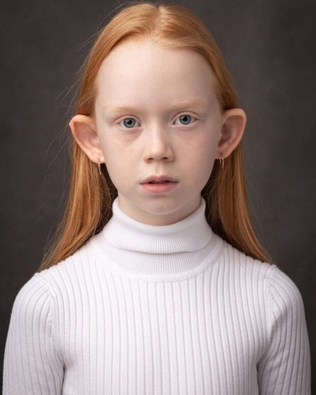 Dzieci o jasnym i nietypowym wyglądzie