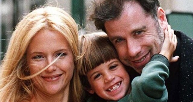 John Travolta ze łzami w oczach przytulił zmarłego syna i powiedział: „Wybacz mi, Jett”