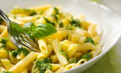 Rewelacyjny obiad w 20 minut. Spróbuj smaczny makaron z bazyliowym pesto