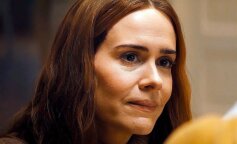 "Dziewczyna w bardzo krótkiej spódniczce stanęła na progu i uśmiechając się bezczelnie, powiedziała, że jest kochanką mojego męża"