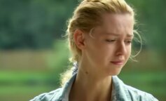 "Jechałam skoncentrowana, starając nie mysleć o przeszłości, ale myśli wciąż przychodziły mi do głowy. Zaczęłam płakać, trudno było patrzeć na drogę"