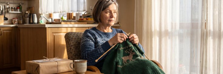 Sweterki drutów synowa