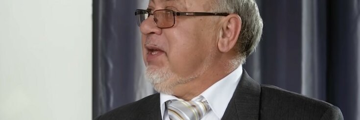 „Rozwiodłem się na starość i postanowiłem znaleźć nową gospodynię domową, a ona zajmowała się wystawami i teatrami”