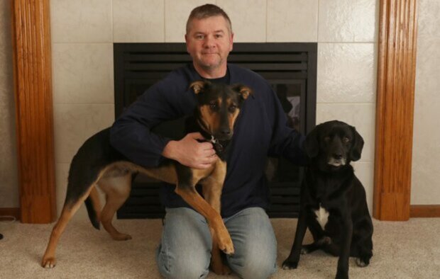 Amerykanin Don Chatten, screen YT