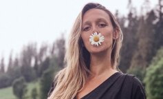 Ola Żebrowska pozuje w bikini podczas ciąży. Poszczególną uwagę zwrócono na jej nogi