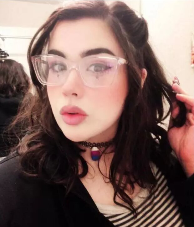 Historia 24-letniej dziewczyny, która ważyła 300 kg i była często przez to krytykowana