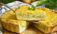 Pyszne ciasto cebulowe o niezapomnianym aromacie: najlepsze przepisy