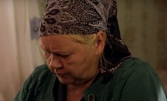 "Moja wnuczka często mnie odwiedza, pomagam im, ale mój syn jest niezadowolony. Odmówił płacenia alimentów i nie chce komunikować się z córką"