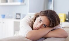 "Mój mąż błaga mnie na kolanach, abym pozwoliła jego kochance zostać w naszym mieszkaniu. Kocha mnie, ale nie kocha jej"