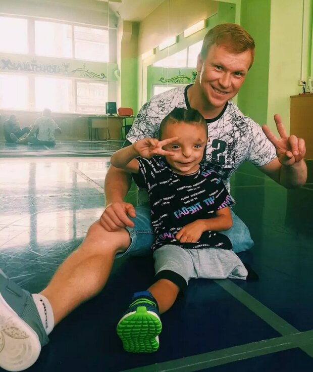 niesamowita historia