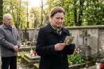 pogrzebie szkolnej koleżanki
