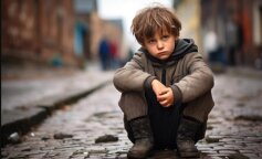 Ciocia karmiła siostrzeńca przez kilka tygodni samymi makaronami: "Będziesz jadł coś innego, gdy tato da ci pieniądze"