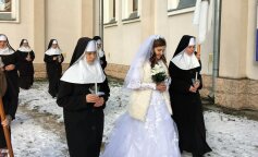 Niecodzienna sytuacja. We Lwowie dziewczynka została symbolicznie zaręczona z Jezusem