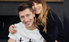 Ania i Robert Lewandowscy na wakacjach we Włoszech. Dobrze widać brzuch trenerki po porodzie (Zdjęcia)