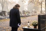listopadzie ksiądz czytał