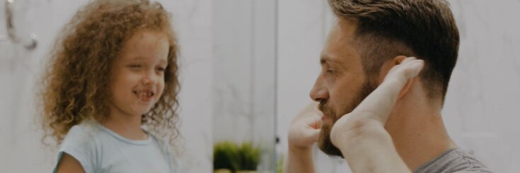 "Po ślubie zauważyłem, że żona wydaje dużo moich pieniędzy na swoją córkę, a na moim synu oszczędza. Zabrałem jej kartę i wprowadziłem zasady": mąż