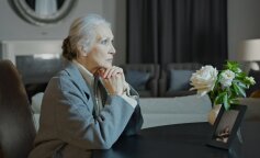 "Przyszła do mnie przyszła teściowa i urządziła awanturę. Jak to moja córka śmiała mieszkać z jej synem, skoro nie są małżeństwem": historia z życia