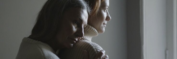"Dzieci są dorosłe a wcale mnie nie słuchają, jakbym była powietrzem. Nie pracują, w mieszkaniu bałagan a pretensji do mnie pełno": wyznała pani Magda