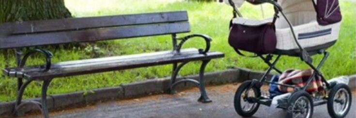 „Szłam przez park i zauważyłam wózek dziecięcy tuż przy drodze: „Czy może pani zabrać chłopca do siebie”