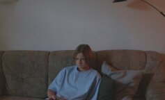 "Nasza rodzina ma 17lat. Niedawno okazało się że nie jestem biologicznym synem ojca bo mama o tym nie powiedziała. Czuję się jak sierota": Młodzieniec