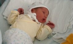 Ordynator zwrócił się do mnie z nietypową propozycją przyjęcia dziecka, które porzuciła matka. Trudna decyzja