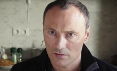 „Ojciec ciągle daje mi drogie prezenty, ale mężowi się to nie podoba i długo się obraża: Jak zadowolić zarówno ojca, jak i męża”