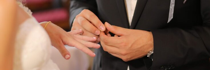 "Nasz ślub zamienił się w prawdziwą mękę, a wszystko przez krewnych, którzy wszędzie za nami jeździli. Teraz jest jasne, jakimi są ludźmi"