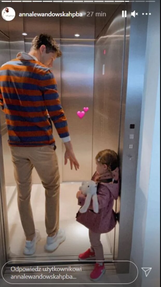 robert lewandowski z córką klarą