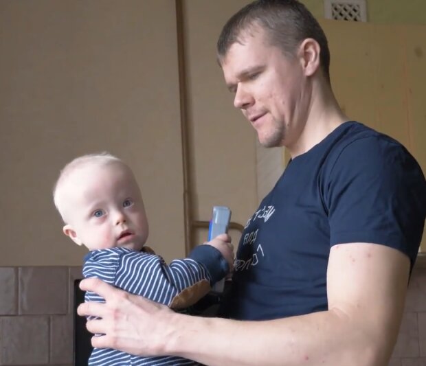 Historia ojca, który samodzielnie wychowuje dziecko z zespołem Downa