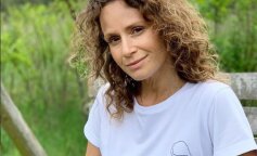 Monika Mrozowska jest w ciąży! Aktorka z serialu "Rodzina zastępcza" pokazała zdjęcie z brzuszkiem